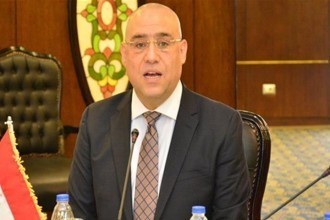 وزير الإسكان: العاصمة الإدارية هدفها إيجاد مركز للمال والأعمال لمصر